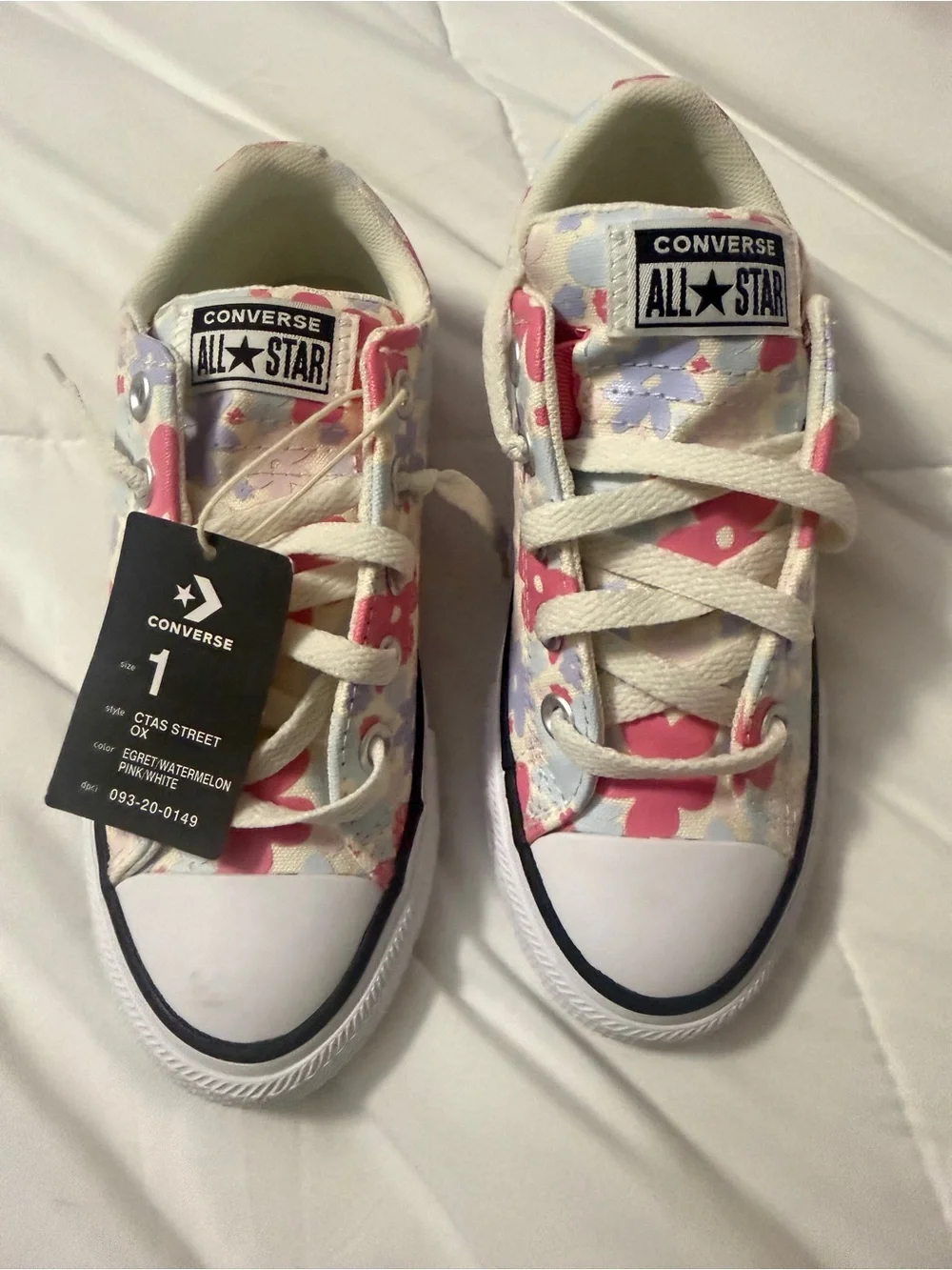 Converse classic low